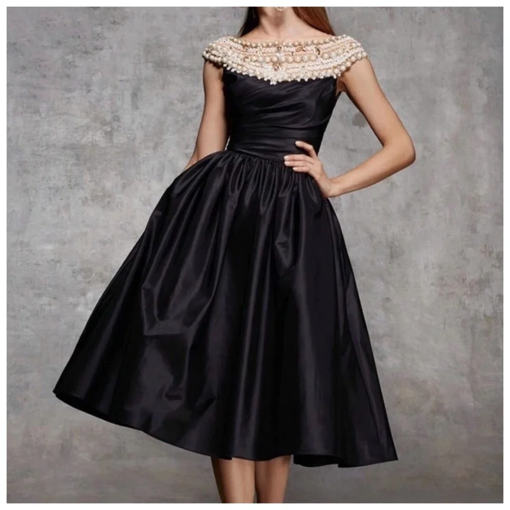 Gorgeous Silk Satin Cocktail Dress The Torie - Picture 6 of 12